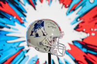 Tom Brady Signed Patriots Full-Size Authentic On-Field Throwback Alternate Helmet Inscribed "Boston Strong" (Fanatics & GOAT) at PristineAuction.com