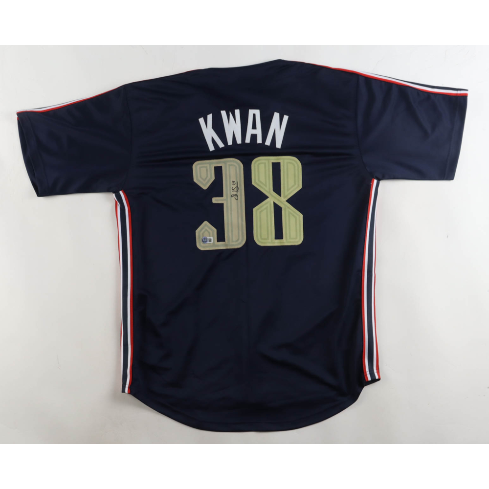 Steven Kwan Signed Jersey (Beckett) at PristineAuction.com