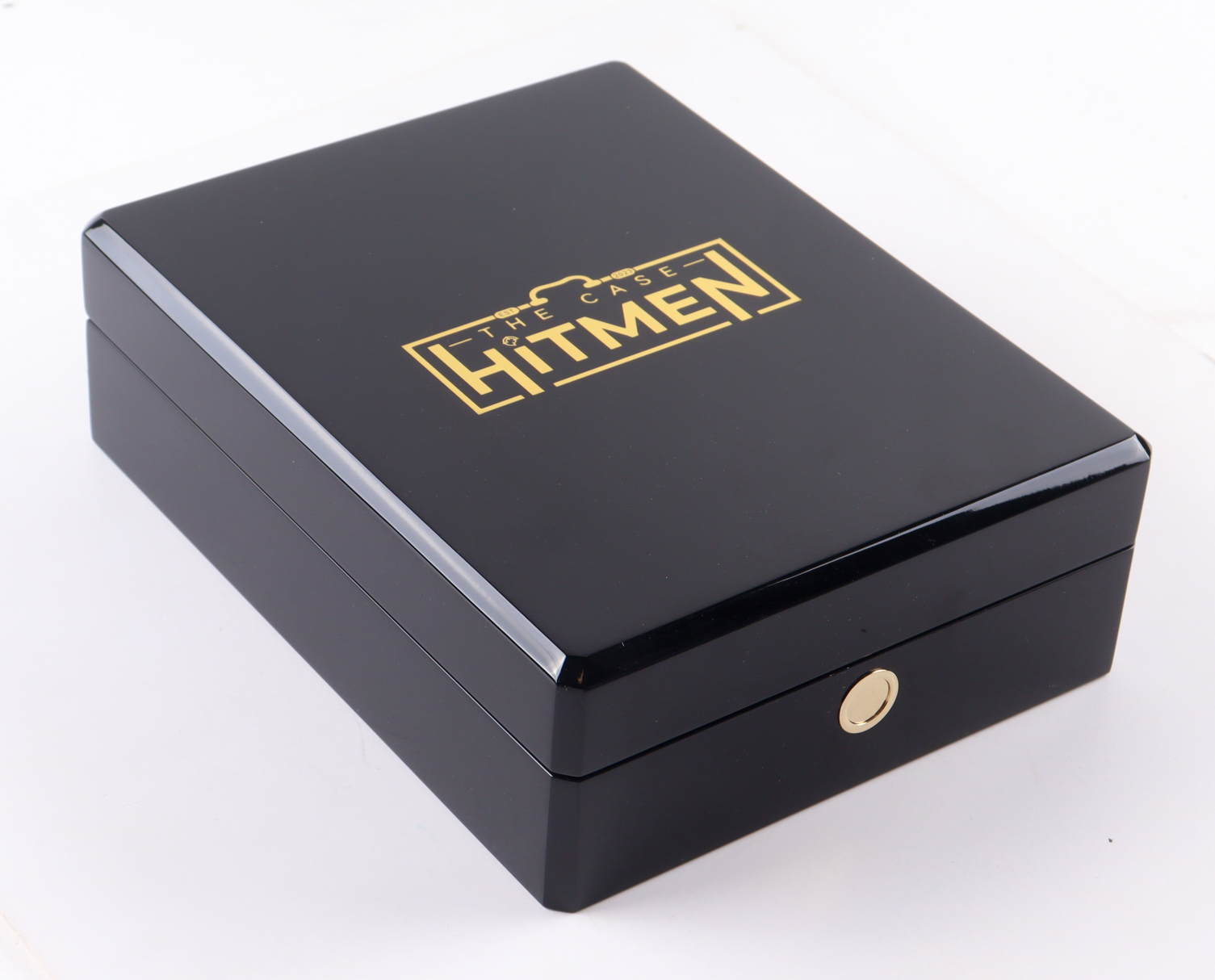 Tom Brady "The Iron Thrown" The Case Hitmen Custom Art Card THB-14 Interference #494 #1/1 with (2) Custom Coins at PristineAuction.com Tom Brady "The Iron Thrown" The Case Hitmen Custom Art Card THB-14 Interference #494 #1/1 with (2) Custom Coins at PristineAuction.com