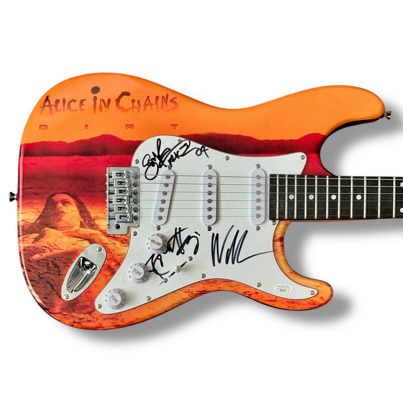 "Alice In Chains" Custom Stratocaster Guitar Band-Signed By (4) with Jerry Cantrell, Mike Inez, William DuVall & Sean Kinney (JSA) at PristineAuction.com "Alice In Chains" Custom Stratocaster Guitar Band-Signed By (4) with Jerry Cantrell, Mike Inez, William DuVall & Sean Kinney (JSA) at PristineAuction.com