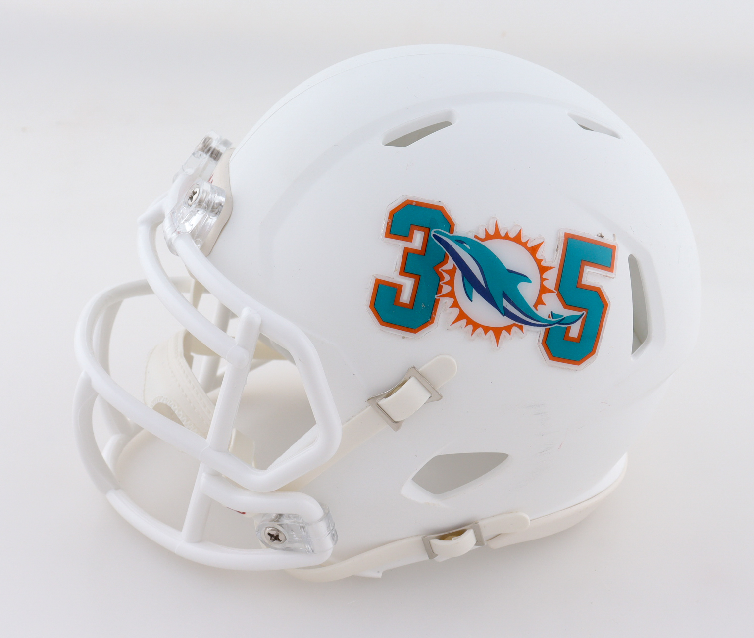 Tyreek Hill Signed Dolphins Speed Mini Helmet (Beckett) at PristineAuction.com Tyreek Hill Signed Dolphins Speed Mini Helmet (Beckett) at PristineAuction.com
