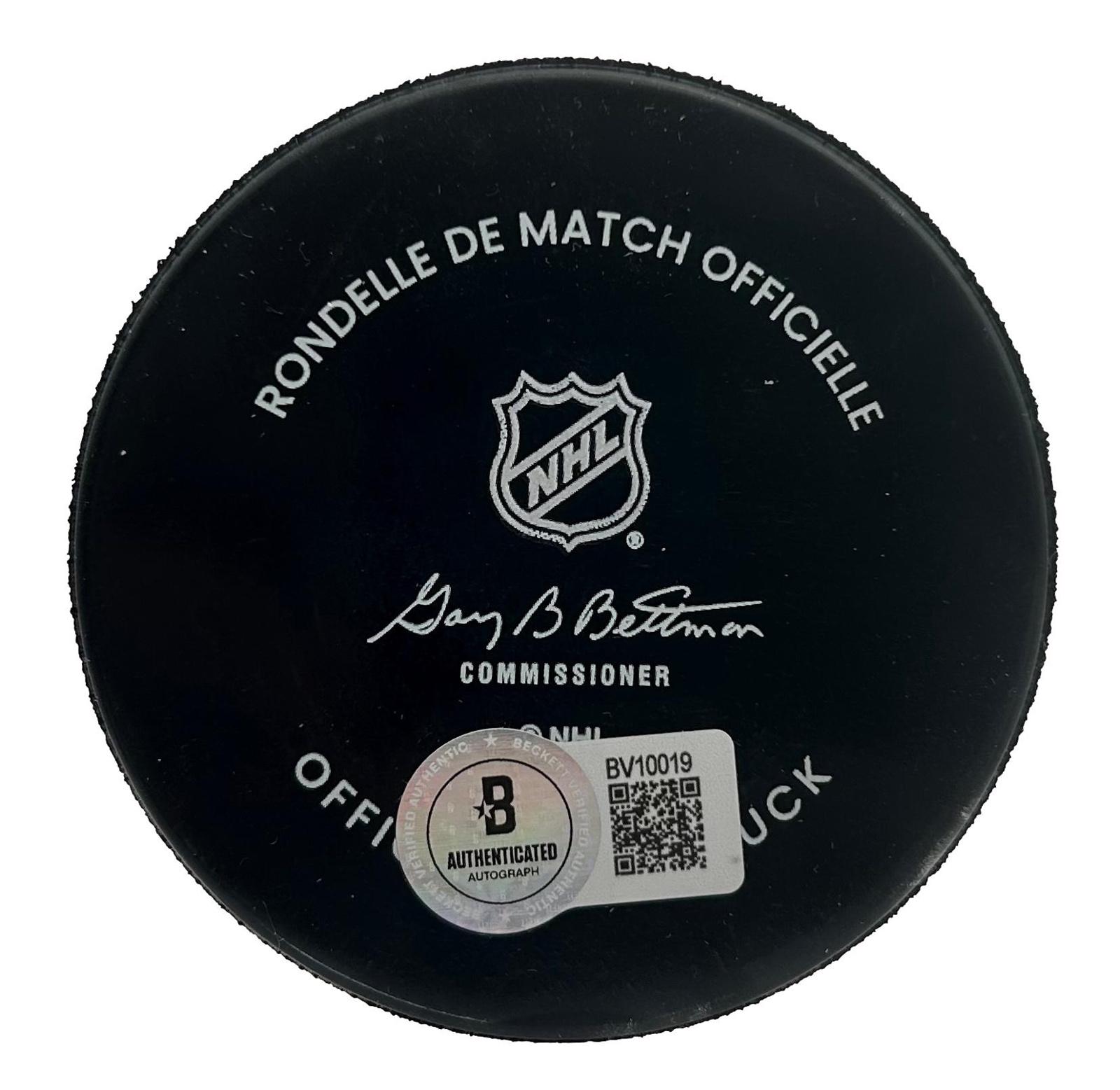 Anze Kopitar Signed Kings Official Game Puck (Beckett) at PristineAuction.com Anze Kopitar Signed Kings Official Game Puck (Beckett) at PristineAuction.com