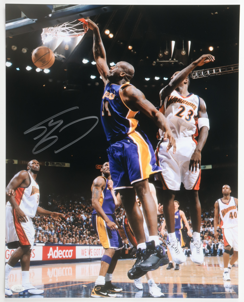 Shaquille O'Neal Signed Lakers 16x20 Photo (JSA) at PristineAuction.com Shaquille O'Neal Signed Lakers 16x20 Photo (JSA) at PristineAuction.com