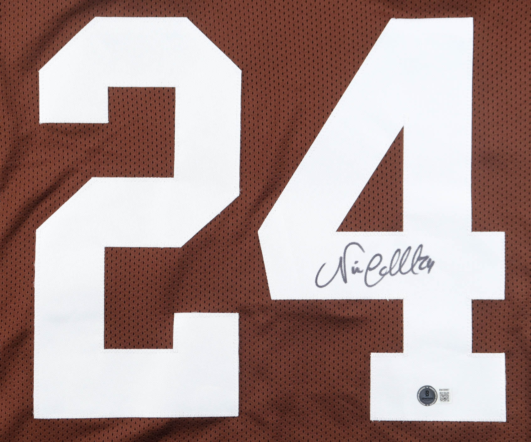 Nick Chubb Signed Jersey (Beckett) at PristineAuction.com Nick Chubb Signed Jersey (Beckett) at PristineAuction.com