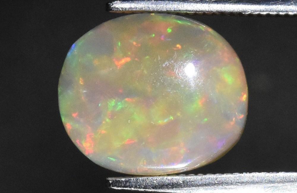 1.74 Carats Natural White Opal Loose at PristineAuction.com 1.74 Carats Natural White Opal Loose at PristineAuction.com