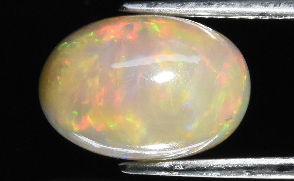 3.42 Carats Natural White Opal Loose at PristineAuction.com 3.42 Carats Natural White Opal Loose at PristineAuction.com