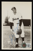 Early Wynn Signed Vintage Postcard (Beckett) at PristineAuction.com