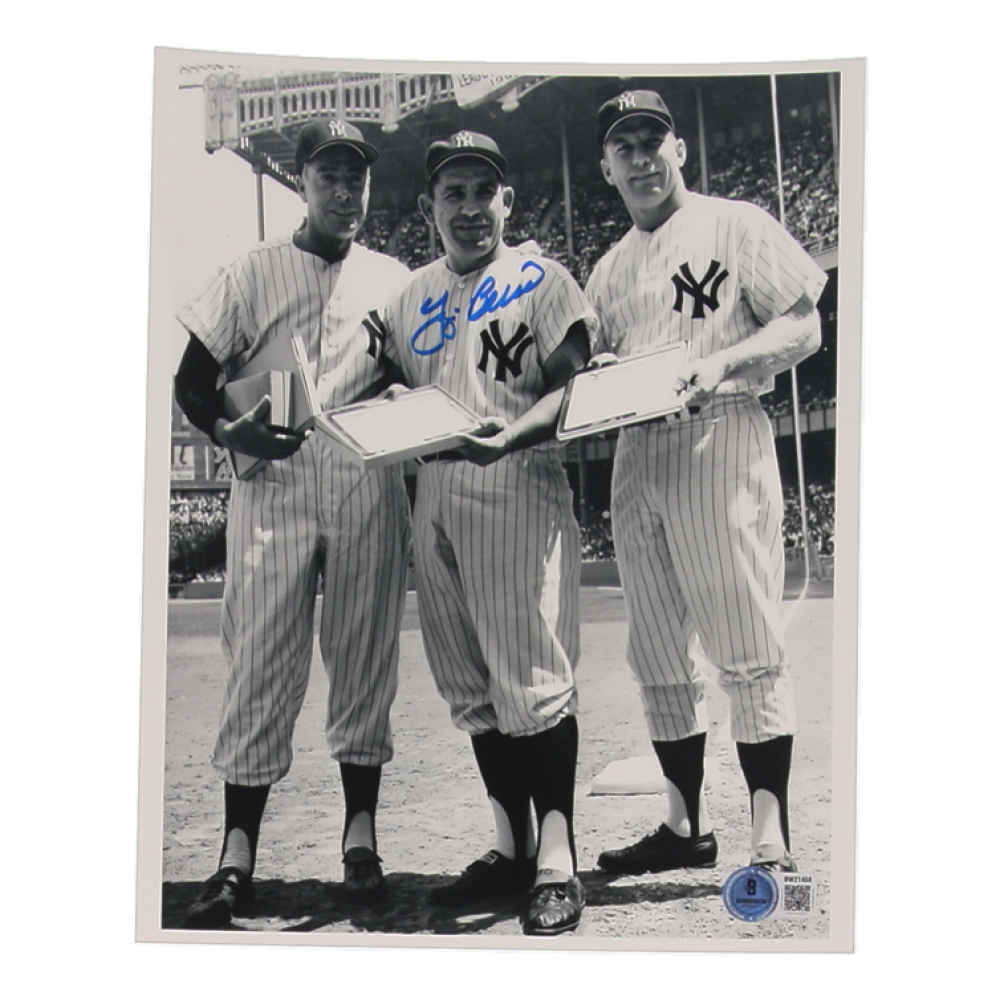 Yogi Berra Signed Yankees 8x10 Photo (Beckett) at PristineAuction.com