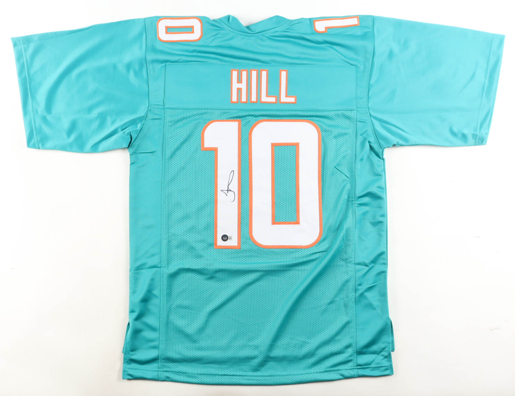 Tyreek Hill Signed Jersey (Beckett) at PristineAuction.com Tyreek Hill Signed Jersey (Beckett) at PristineAuction.com