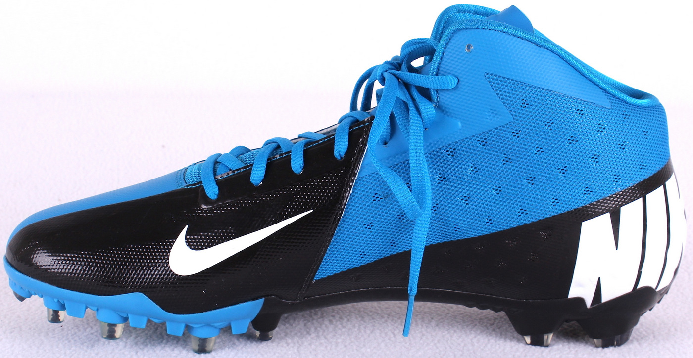 Luke Kuechly Signed Panthers Nike Cleat (JSA Hologram) at PristineAuction.com Luke Kuechly Signed Panthers Nike Cleat (JSA Hologram) at PristineAuction.com