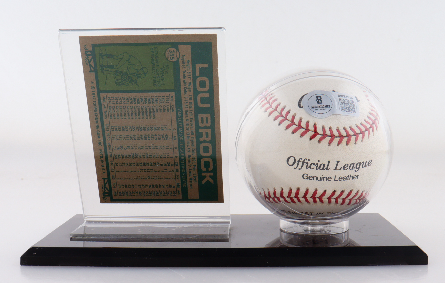 Lou Brock Signed OL Baseball with Lou Brock 1977 Topps #355 Custom Display (Beckett) at PristineAuction.com Lou Brock Signed OL Baseball with Lou Brock 1977 Topps #355 Custom Display (Beckett) at PristineAuction.com