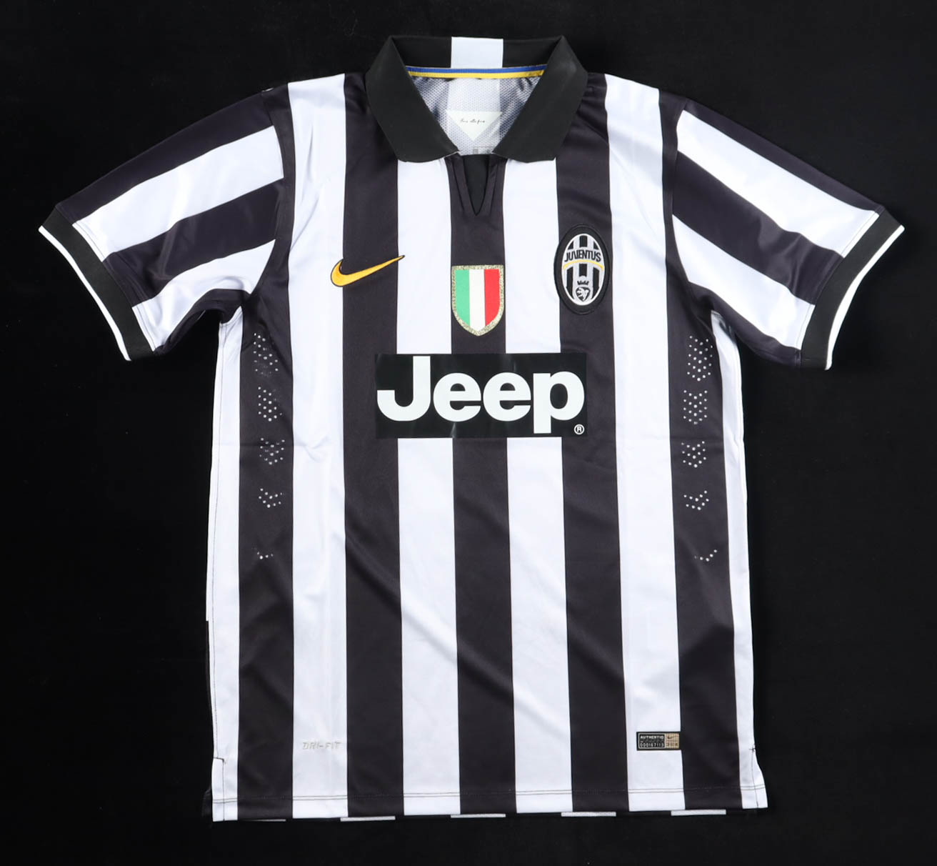 Carlos Tevez Signed Juventus FC Nike Authentic Jersey (Beckett) at PristineAuction.com Carlos Tevez Signed Juventus FC Nike Authentic Jersey (Beckett) at PristineAuction.com