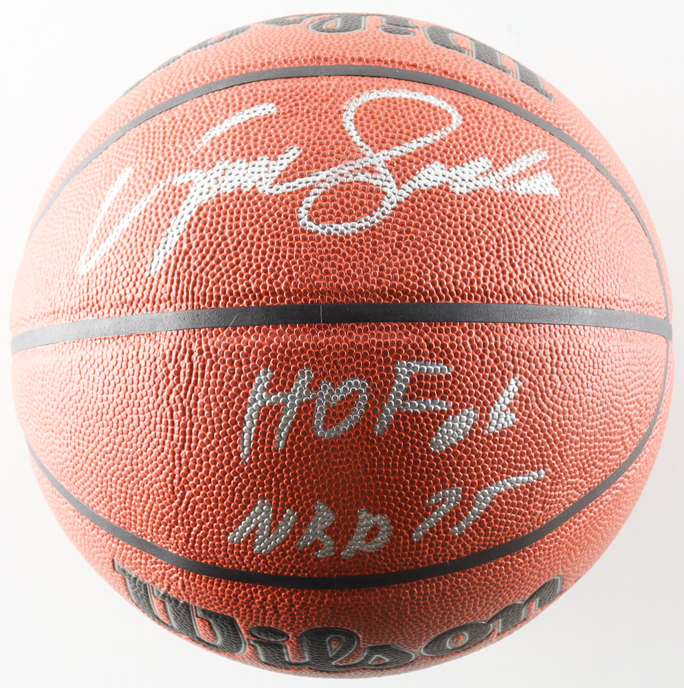 Dominique Wilkins Signed NBA Basketball Inscribed "HOF 06" & "NBA 75" (Beckett) at PristineAuction.com Dominique Wilkins Signed NBA Basketball Inscribed "HOF 06" & "NBA 75" (Beckett) at PristineAuction.com