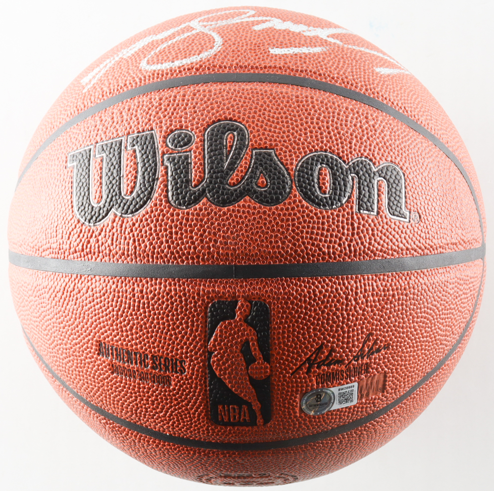 Dominique Wilkins Signed NBA Basketball Inscribed "HOF 06" & "NBA 75" (Beckett) at PristineAuction.com Dominique Wilkins Signed NBA Basketball Inscribed "HOF 06" & "NBA 75" (Beckett) at PristineAuction.com