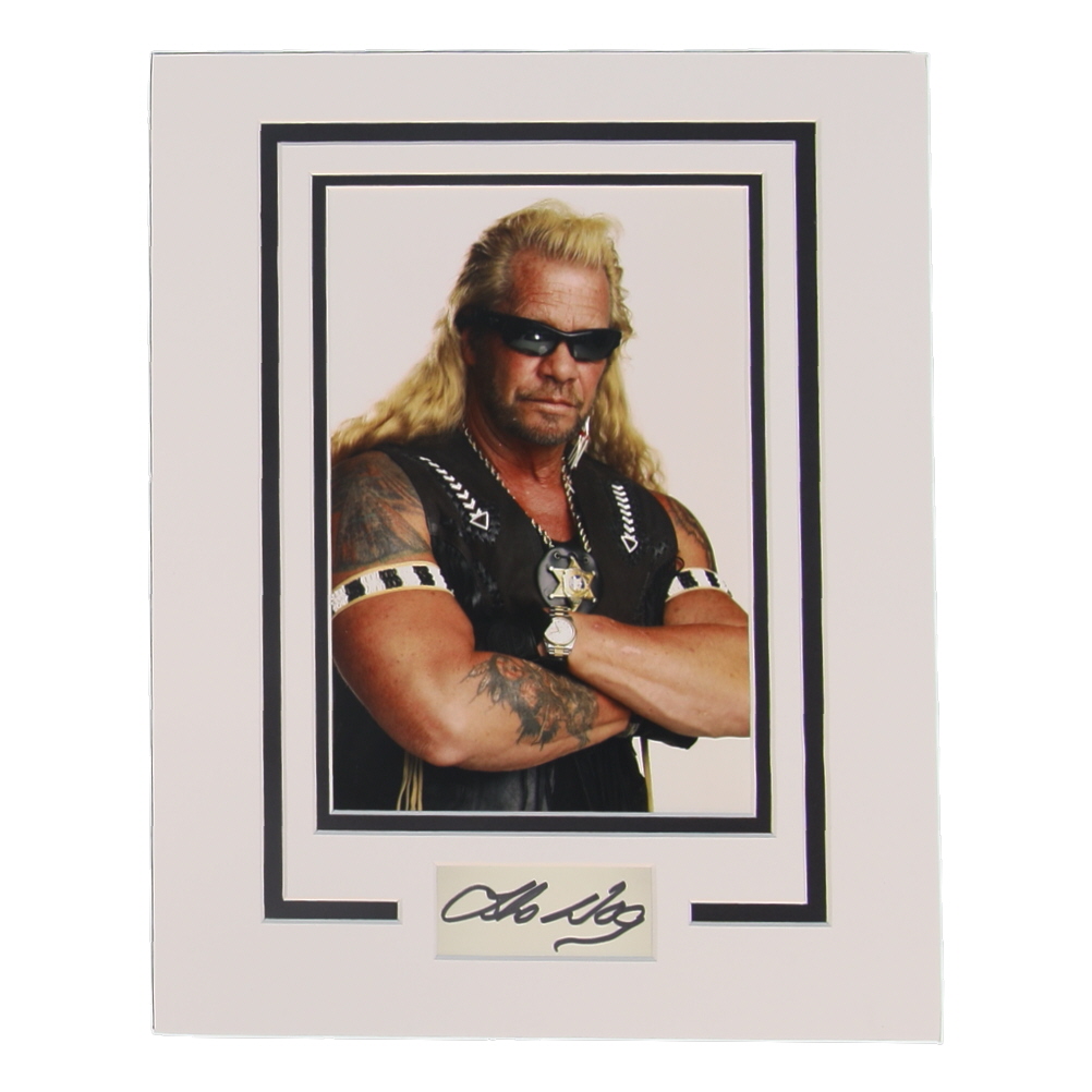 Duane Chapman Custom Matted Cut Display (ACOA) at PristineAuction.com Duane Chapman Custom Matted Cut Display (ACOA) at PristineAuction.com