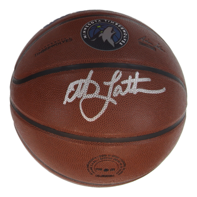 Christian Laettner Signed Timberswolves Logo Basketball (Schwartz) at PristineAuction.com Christian Laettner Signed Timberswolves Logo Basketball (Schwartz) at PristineAuction.com