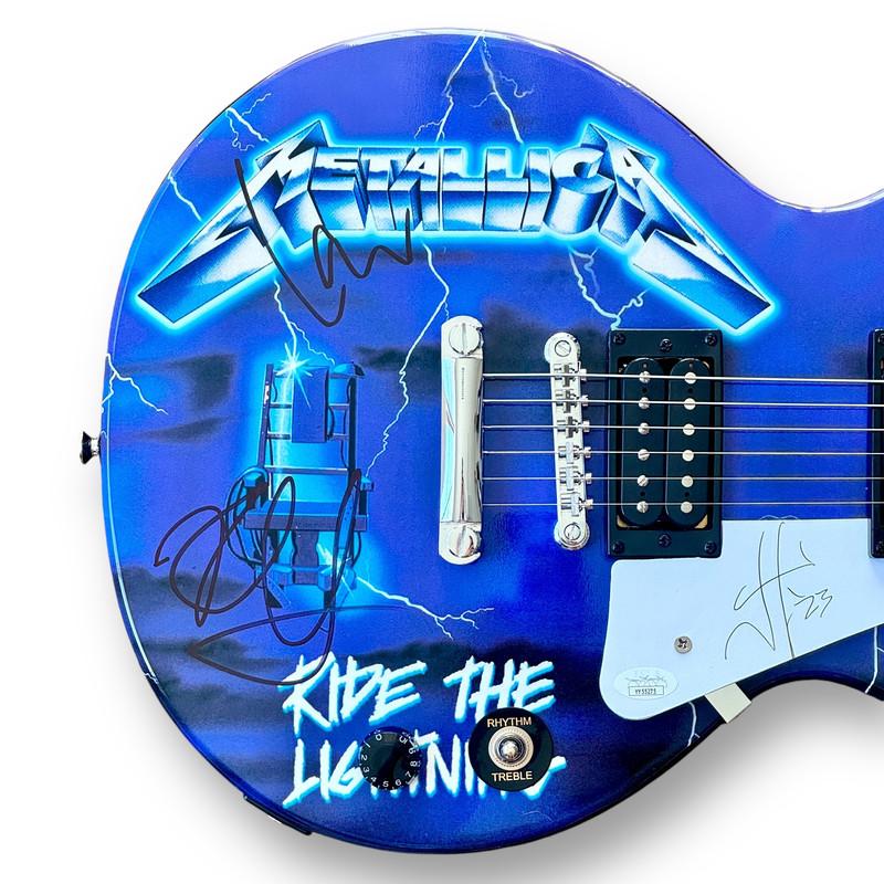 "Metallica" Custom Les Paul Style Guitar Signed By (4) with James Hetfield, Kirk Hammet, Lars Ulrich & Robert Trujillo (JSA) at PristineAuction.com "Metallica" Custom Les Paul Style Guitar Signed By (4) with James Hetfield, Kirk Hammet, Lars Ulrich & Robert Trujillo (JSA) at PristineAuction.com