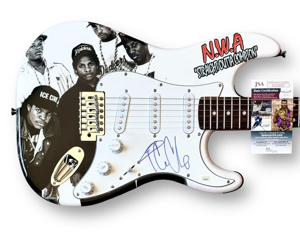 Ice Cube Signed "N.W.A: Straight Outta Compton" Custom Stratocaster Guitar (JSA) at PristineAuction.com Ice Cube Signed "N.W.A: Straight Outta Compton" Custom Stratocaster Guitar (JSA) at PristineAuction.com