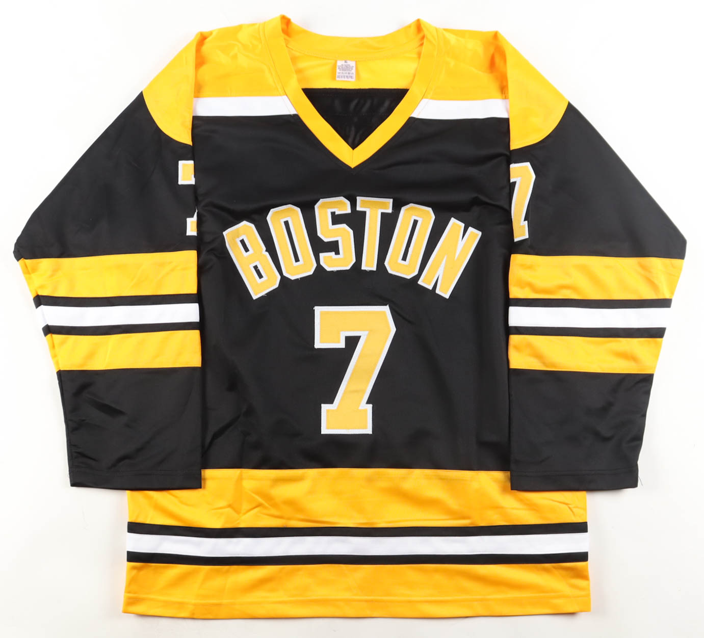 Phil Esposito Signed Jersey (JSA) at PristineAuction.com Phil Esposito Signed Jersey (JSA) at PristineAuction.com