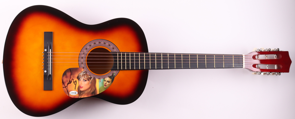 Taylor Swift Guitar with Signed Custom Insert Pickguard (JSA) at PristineAuction.com Taylor Swift Guitar with Signed Custom Insert Pickguard (JSA) at PristineAuction.com