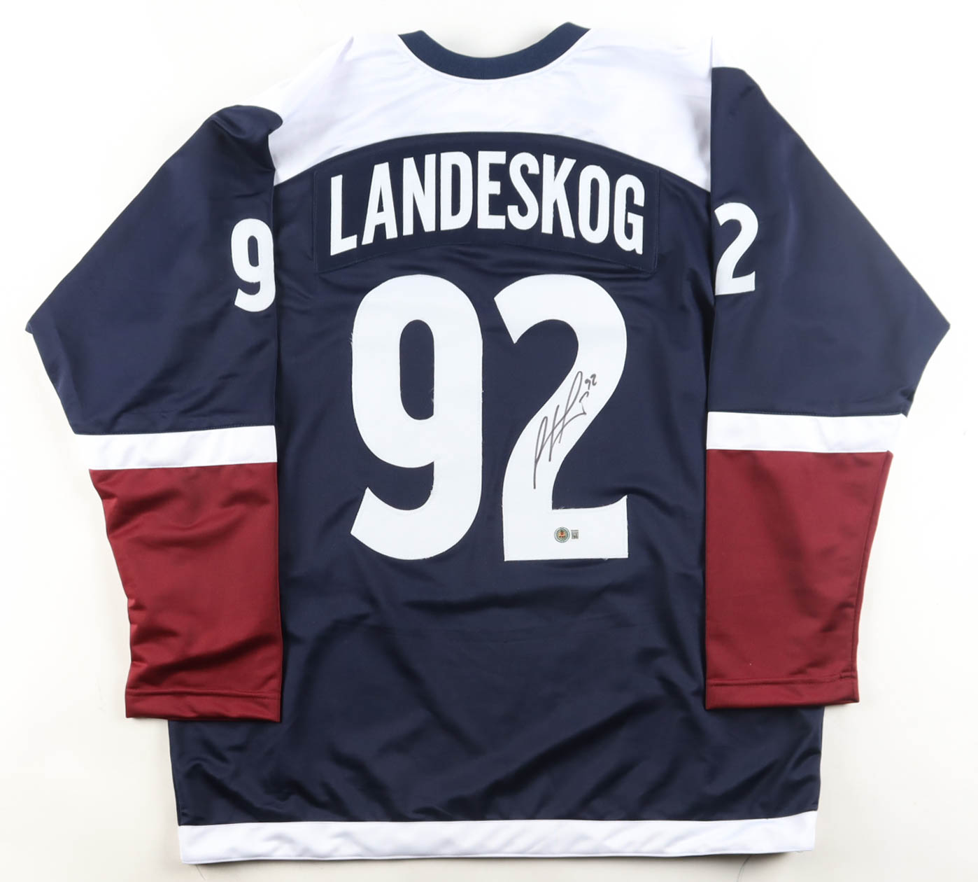 Gabriel Landeskog Signed Jersey (Beckett) at PristineAuction.com Gabriel Landeskog Signed Jersey (Beckett) at PristineAuction.com