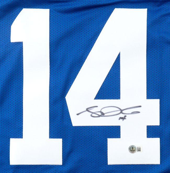 Sam Darnold Signed Jersey (Beckett) at PristineAuction.com Sam Darnold Signed Jersey (Beckett) at PristineAuction.com