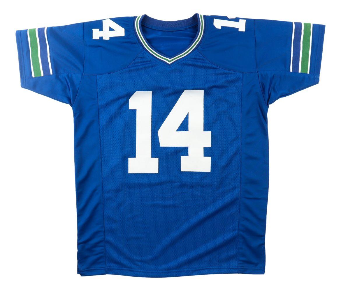 Sam Darnold Signed Jersey (Beckett) at PristineAuction.com Sam Darnold Signed Jersey (Beckett) at PristineAuction.com