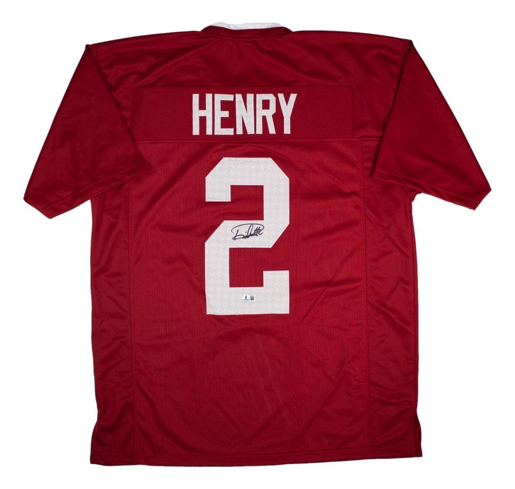 Derrick Henry Signed Jersey (Beckett) at PristineAuction.com Derrick Henry Signed Jersey (Beckett) at PristineAuction.com