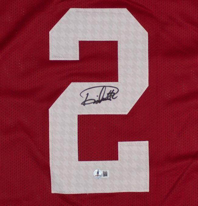 Derrick Henry Signed Jersey (Beckett) at PristineAuction.com Derrick Henry Signed Jersey (Beckett) at PristineAuction.com