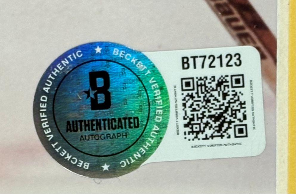 Jarome Iginla Signed Flames Custom Framed Photo (Beckett) at PristineAuction.com Jarome Iginla Signed Flames Custom Framed Photo (Beckett) at PristineAuction.com