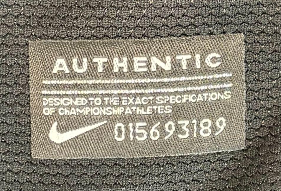 Pedro Signed Barcelona Nike Authentic Jersey (Beckett) at PristineAuction.com Pedro Signed Barcelona Nike Authentic Jersey (Beckett) at PristineAuction.com