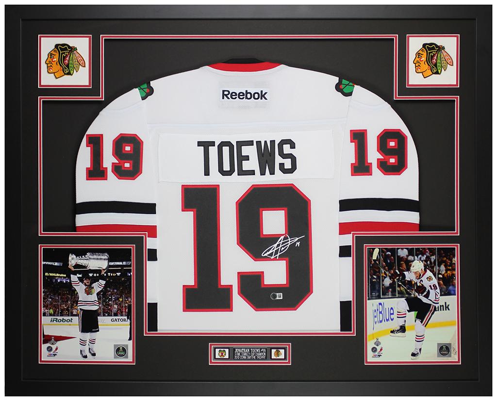 Jonathan Toews Signed Blackhawks Custom Framed Reebok Authentic Jersey Display (Beckett) at PristineAuction.com Jonathan Toews Signed Blackhawks Custom Framed Reebok Authentic Jersey Display (Beckett) at PristineAuction.com
