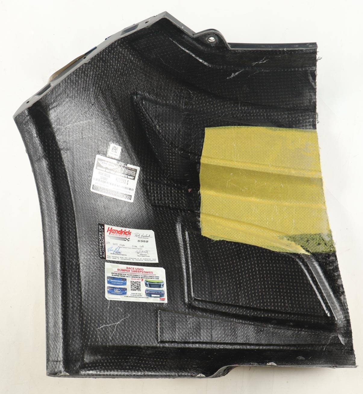 Chase Elliott Race-Used 2023 NASCAR Cup Series #9 NAPA Auto Parts Left Partial Nose Car Piece (Hendrick Motorsports) at PristineAuction.com Chase Elliott Race-Used 2023 NASCAR Cup Series #9 NAPA Auto Parts Left Partial Nose Car Piece (Hendrick Motorsports) at PristineAuction.com