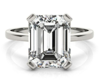 5.06 Carats Lab Grown Diamond Ring F, VS1 | $7,700 Estimated Retail Value (UGL & IGI Certs) | Emerald Cut| Brand New at PristineAuction.com