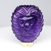 40.92 Carats Natural Amethyst Carving of a Lion Face at PristineAuction.com