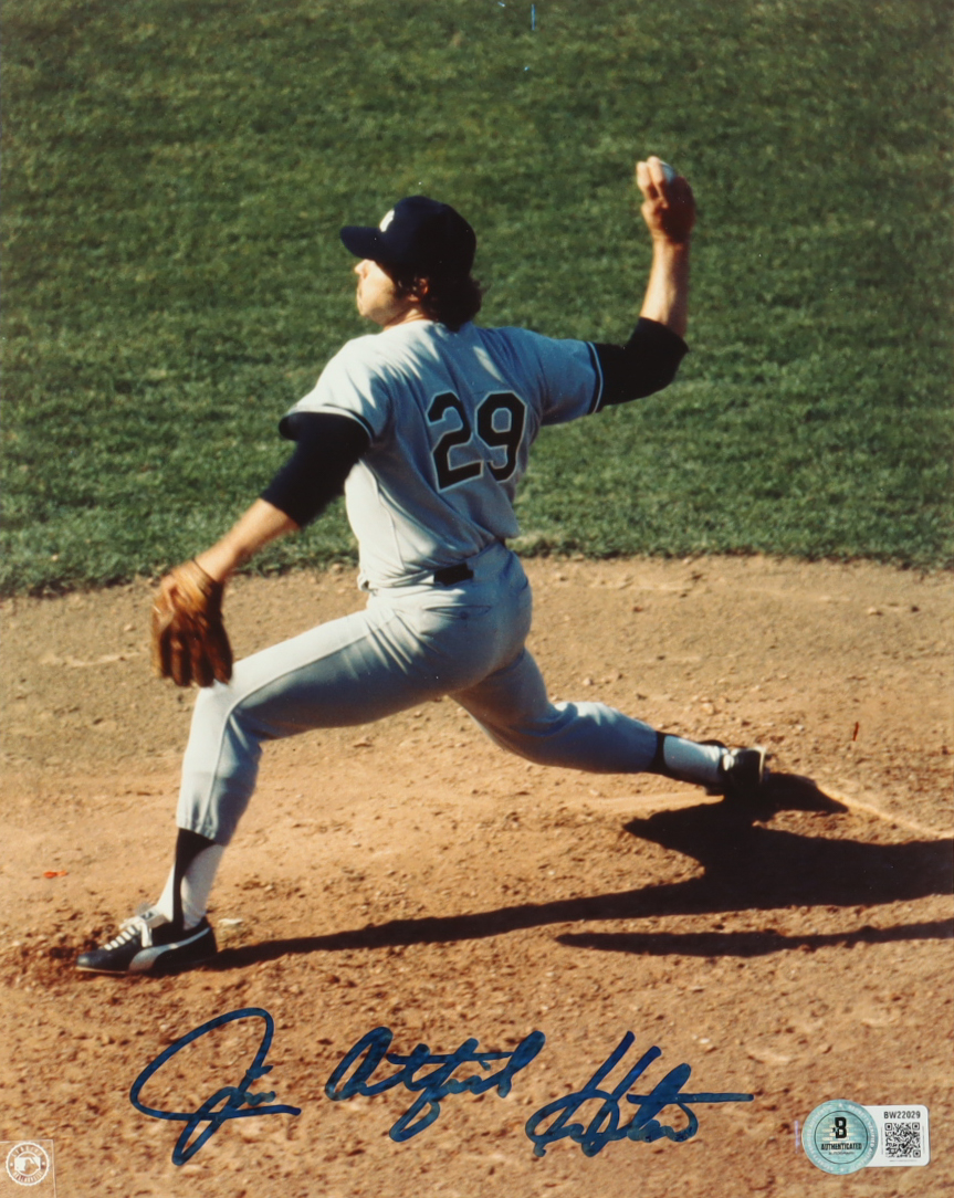 Jim "Catfish" Hunter Signed Yankees 8x10 Photo (Beckett) at PristineAuction.com Jim "Catfish" Hunter Signed Yankees 8x10 Photo (Beckett) at PristineAuction.com