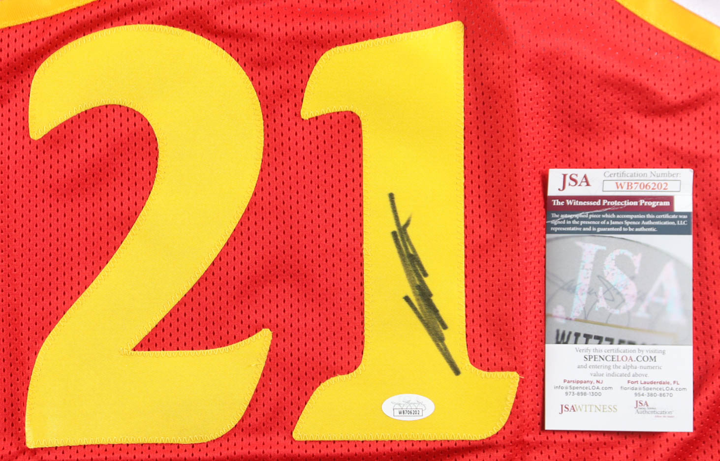 Dominique Wilkins Signed Jersey (JSA) at PristineAuction.com Dominique Wilkins Signed Jersey (JSA) at PristineAuction.com