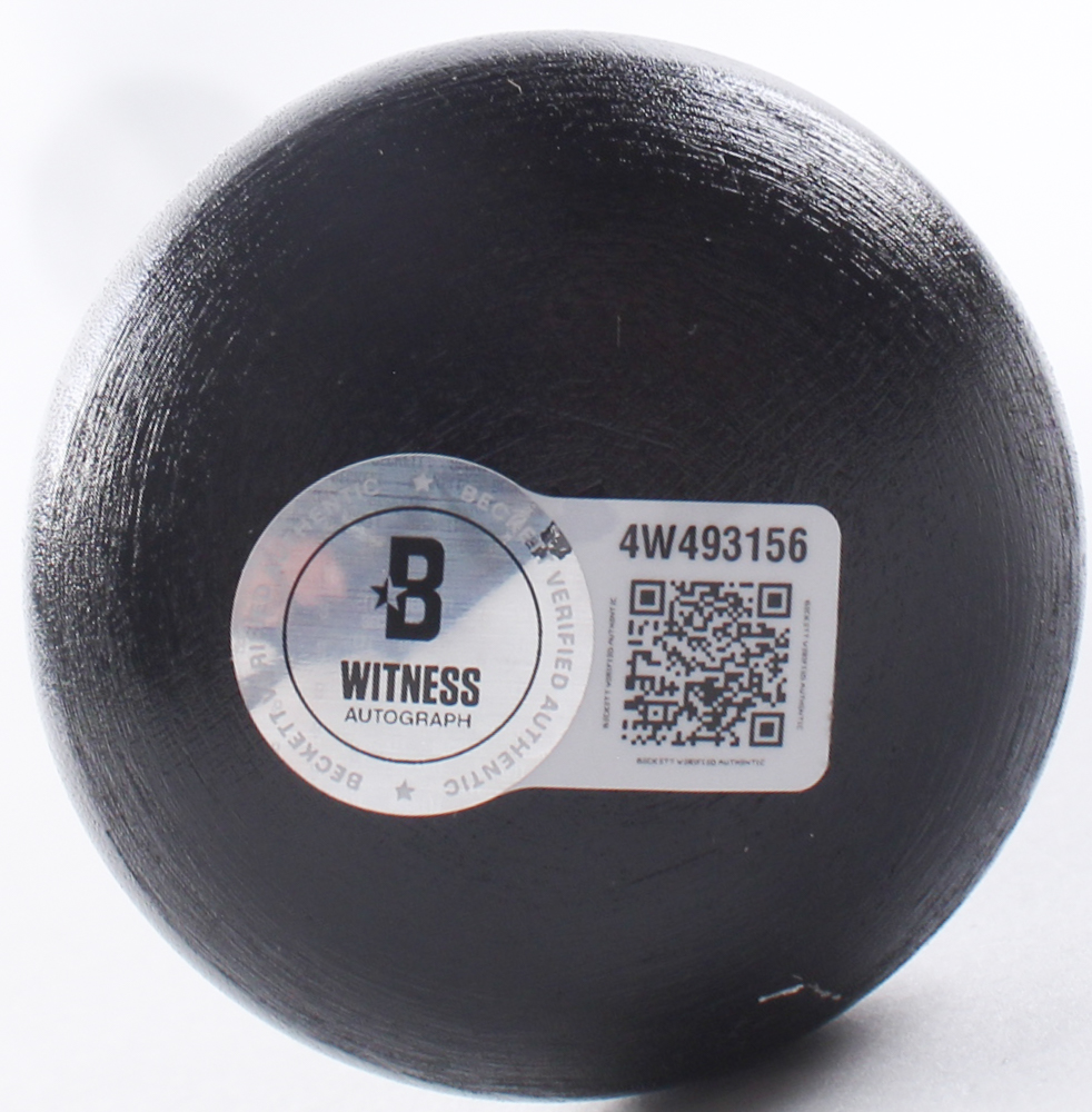 Eduardo Quintero Signed Louisville Slugger Baseball Bat (Beckett) at PristineAuction.com Eduardo Quintero Signed Louisville Slugger Baseball Bat (Beckett) at PristineAuction.com