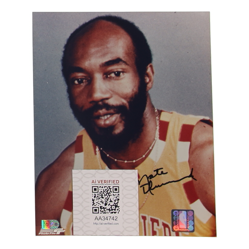 Nate Thurmond Signed Cavaliers 8x10 Photo (AIV) at PristineAuction.com Nate Thurmond Signed Cavaliers 8x10 Photo (AIV) at PristineAuction.com