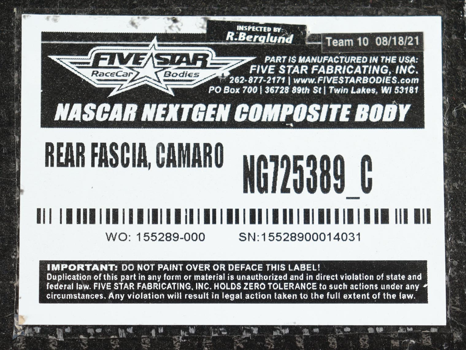 William Byron Race-Used 2023 Las Vegas Motor Speedway #24 Axalta Partial Bumper Car Piece (Hendrick Motorsports) at PristineAuction.com William Byron Race-Used 2023 Las Vegas Motor Speedway #24 Axalta Partial Bumper Car Piece (Hendrick Motorsports) at PristineAuction.com