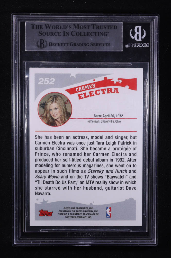 Carmen Electra Signed 2005-06 Topps #252 RC (BGS) at PristineAuction.com Carmen Electra Signed 2005-06 Topps #252 RC (BGS) at PristineAuction.com