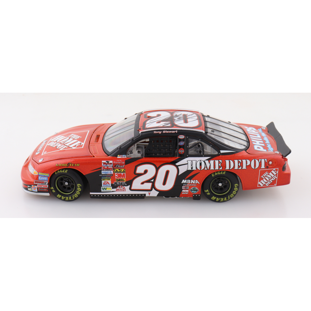 Tony Stewart Signed LE #20 Home Depot 2002 Winston Cup Championship - 2002 Grand Prix 1:24 Die-Cast Car (Beckett) at PristineAuction.com