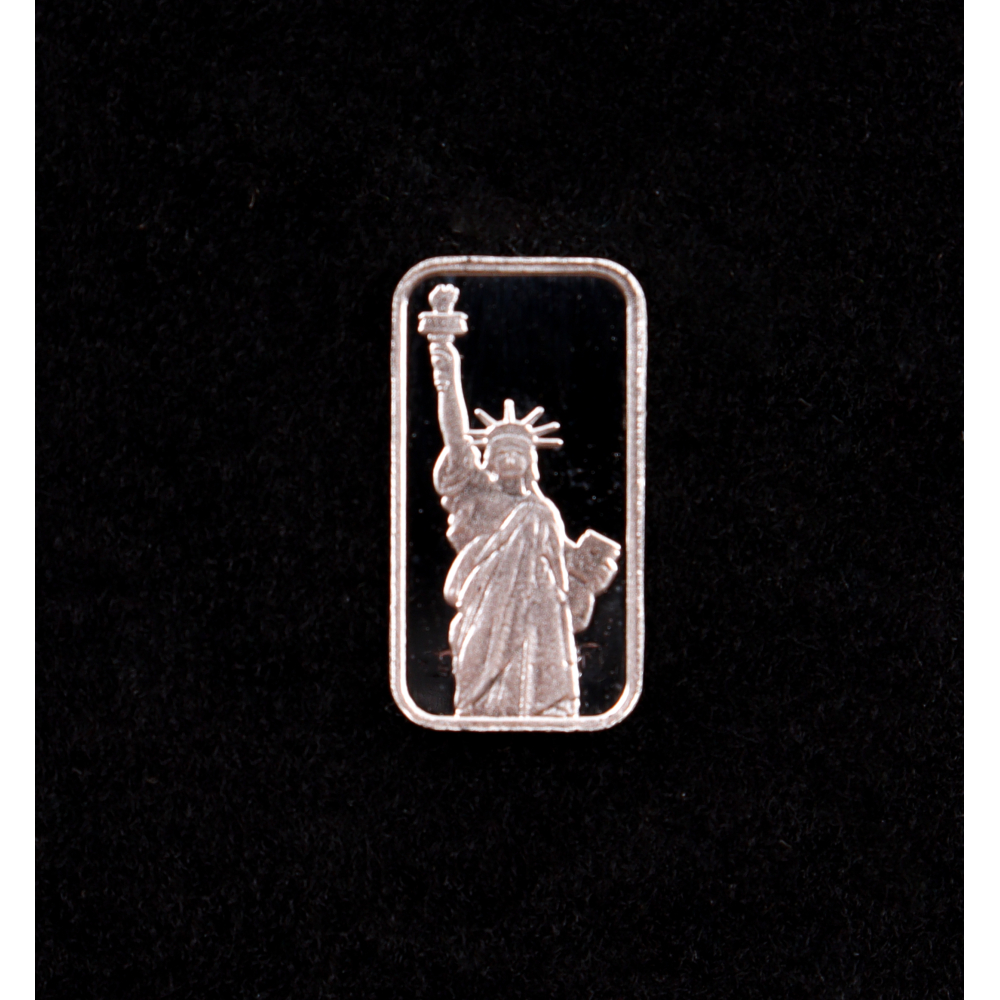 Statue Of Liberty 1 Gram .999 Fine Silver Bullion Bar at PristineAuction.com