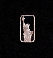 Statue Of Liberty 1 Gram .999 Fine Silver Bullion Bar at PristineAuction.com