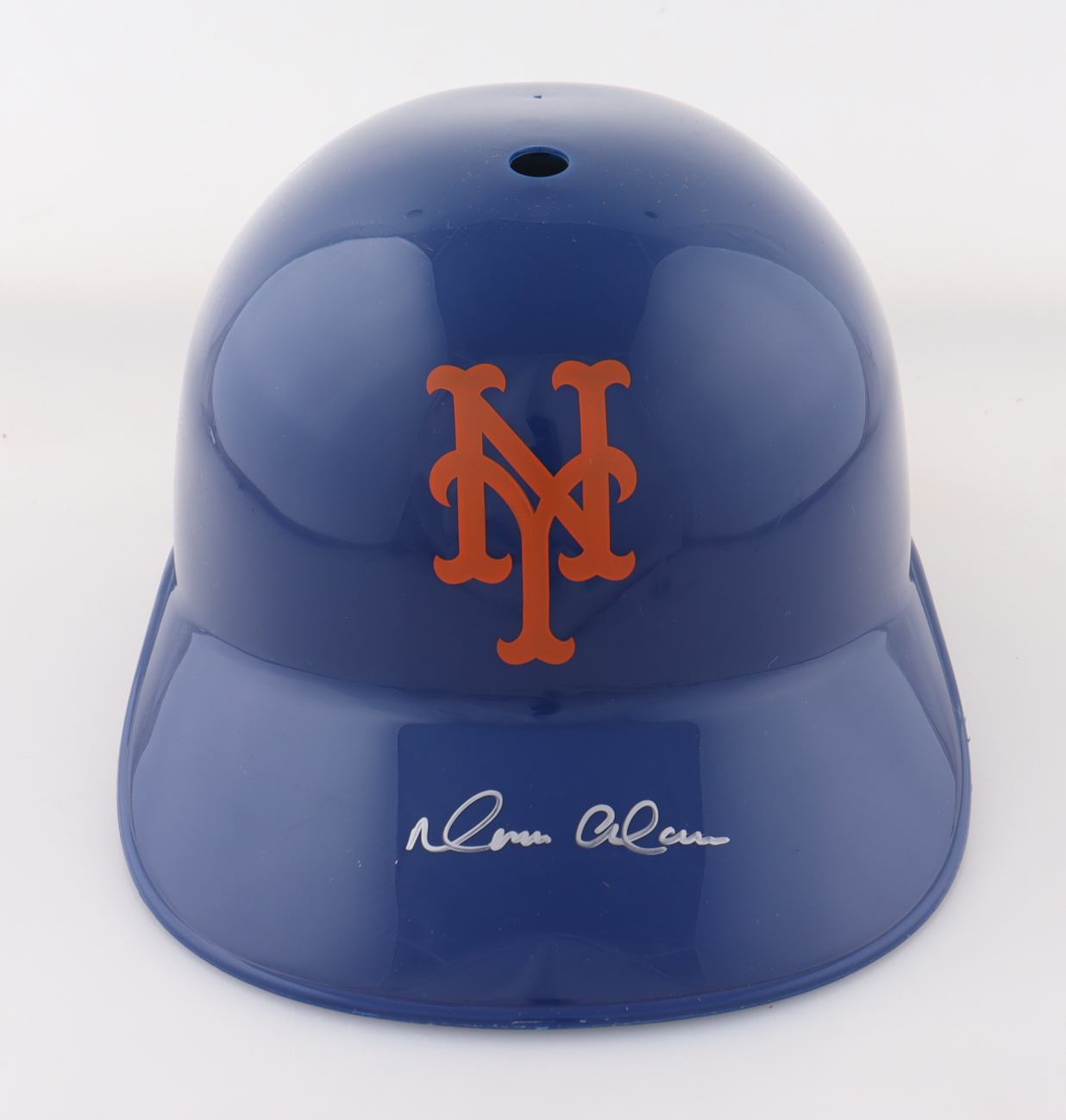 Moises Alou Signed Mets Full-Size Batting Helmet (Schwartz) at PristineAuction.com Moises Alou Signed Mets Full-Size Batting Helmet (Schwartz) at PristineAuction.com
