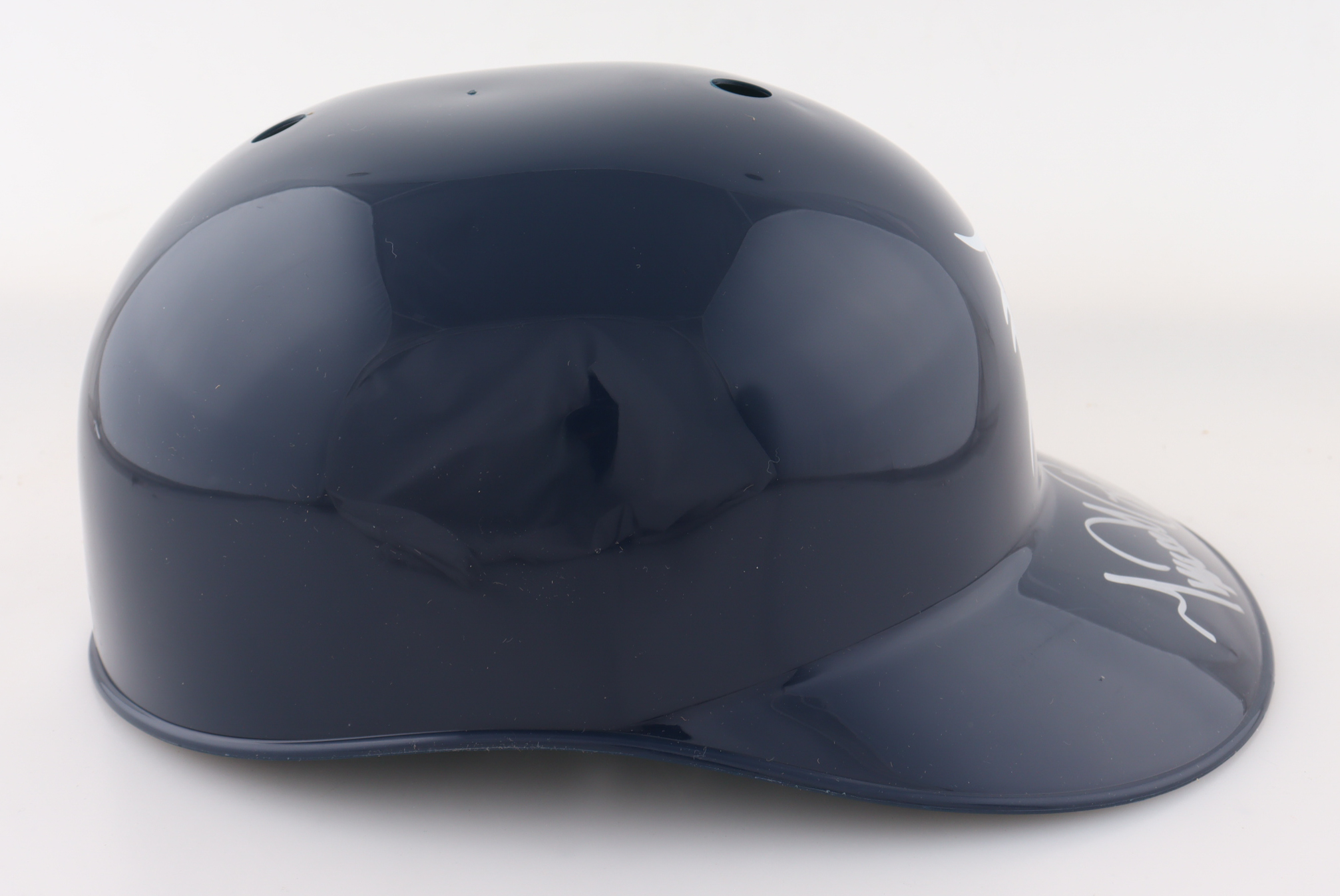 Miguel Cabrera Signed Tigers Full-Size Batting Helmet (Schwartz) at PristineAuction.com Miguel Cabrera Signed Tigers Full-Size Batting Helmet (Schwartz) at PristineAuction.com