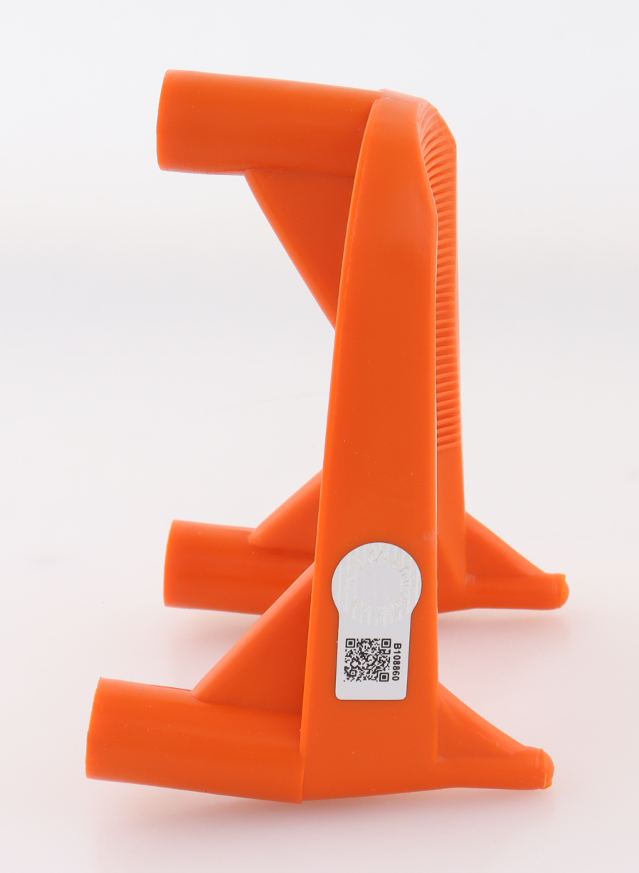 Kevin Butler Signed Kicking Tee (Schwartz) at PristineAuction.com Kevin Butler Signed Kicking Tee (Schwartz) at PristineAuction.com