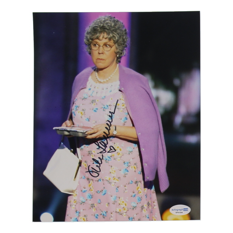 Vicki Lawrence Signed "The Carol Burnett Show" 8x10 Photo (AutographCOA) at PristineAuction.com Vicki Lawrence Signed "The Carol Burnett Show" 8x10 Photo (AutographCOA) at PristineAuction.com