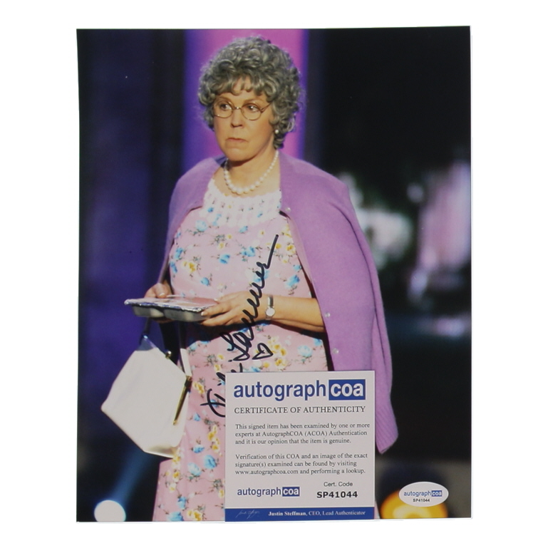 Vicki Lawrence Signed "The Carol Burnett Show" 8x10 Photo (AutographCOA) at PristineAuction.com Vicki Lawrence Signed "The Carol Burnett Show" 8x10 Photo (AutographCOA) at PristineAuction.com