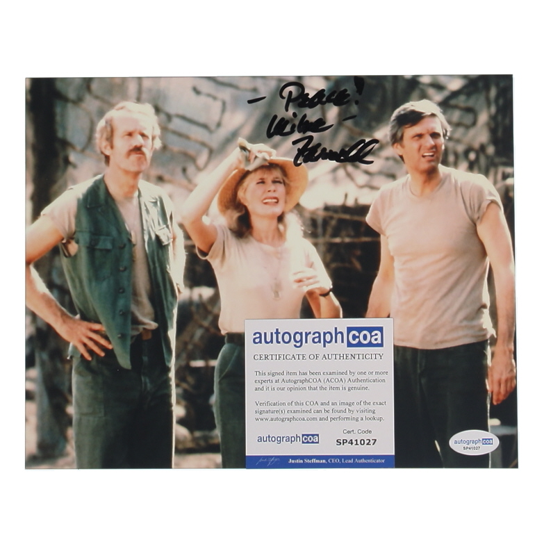 Mike Farrell Signed "M*A*S*H* " 8x10 Photo Inscribed "Peace!" (AutographCOA) at PristineAuction.com Mike Farrell Signed "M*A*S*H* " 8x10 Photo Inscribed "Peace!" (AutographCOA) at PristineAuction.com
